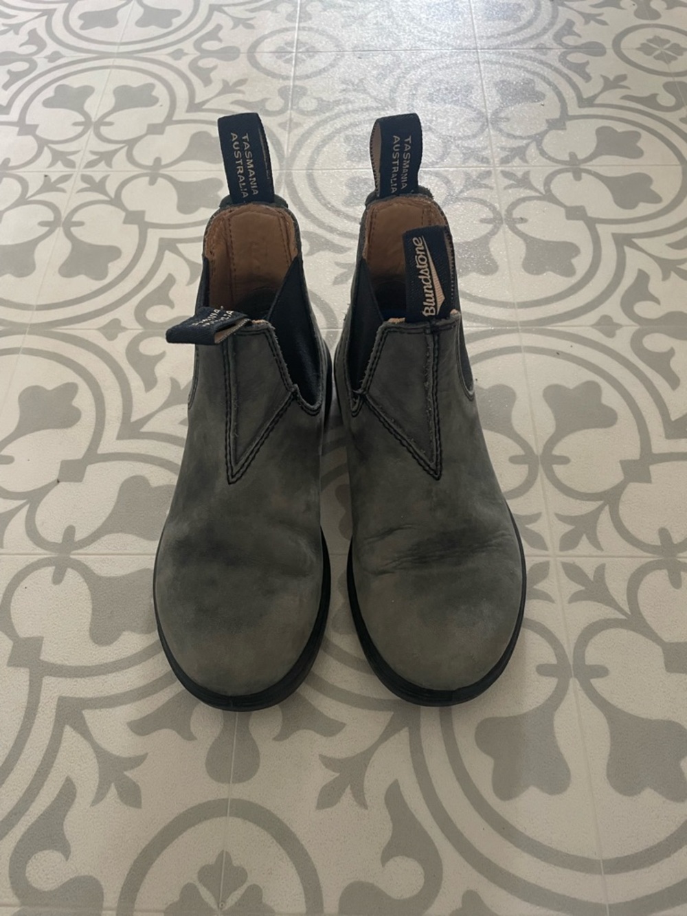 Blundstone Kids Chelsea Boots in Gray